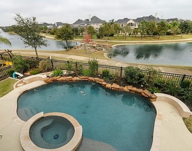 7610 Hampton Bay Lane - Photo Thumbnail 16