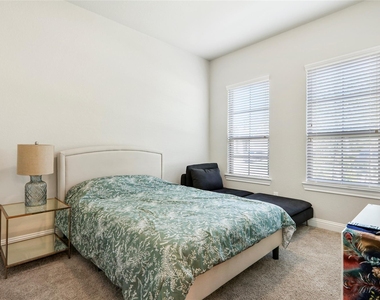 50 Wyatt Oaks Drive - Photo Thumbnail 25