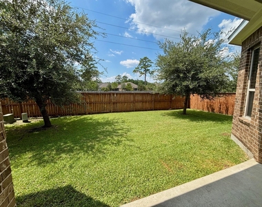 50 Wyatt Oaks Drive - Photo Thumbnail 29