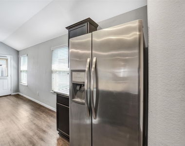 3434 Mcdonough Way - Photo Thumbnail 15