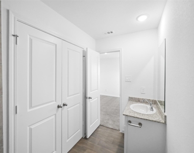 16360 Jasmine Marie Place - Photo Thumbnail 11