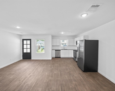 16360 Jasmine Marie Place - Photo Thumbnail 5