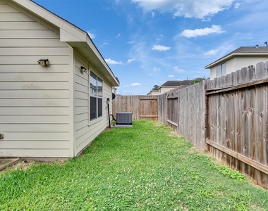 2650 Bammelwood Drive - Photo Thumbnail 7
