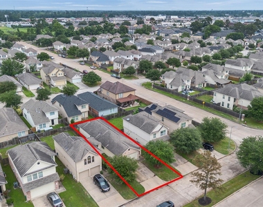 2650 Bammelwood Drive - Photo Thumbnail 2