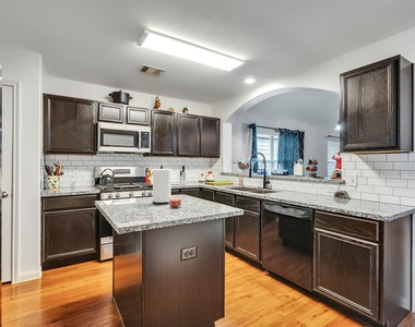 2650 Bammelwood Drive - Photo Thumbnail 19