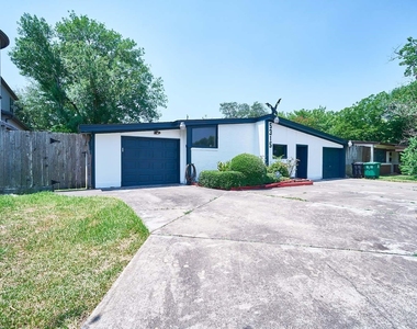 5315 Beechnut Street - Photo Thumbnail 15