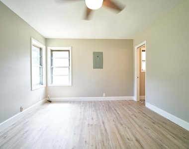 5315 Beechnut Street - Photo Thumbnail 13