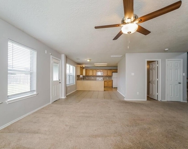 13030 Sandhill Park Lane - Photo Thumbnail 3