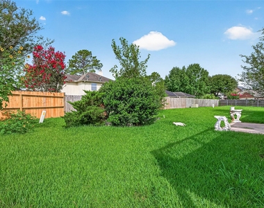 8202 Worthington Dr - Photo Thumbnail 42