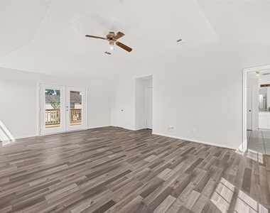 8202 Worthington Dr - Photo Thumbnail 22