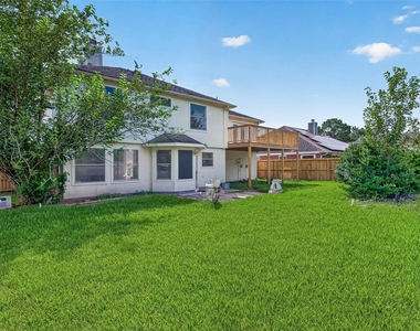 8202 Worthington Dr - Photo Thumbnail 40