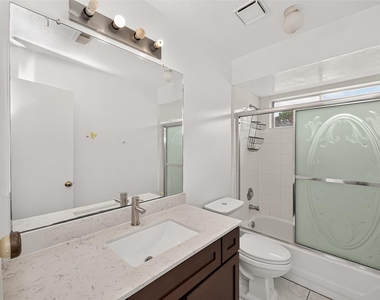 8202 Worthington Dr - Photo Thumbnail 29