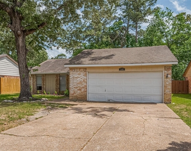 2606 Lexington Woods Drive - Photo Thumbnail 4