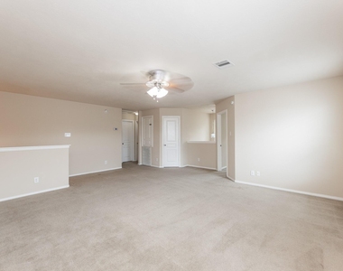6138 Sierra Springs Lane - Photo Thumbnail 20