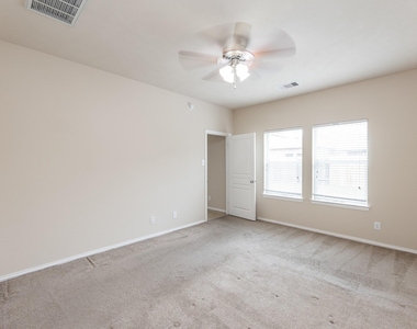 6138 Sierra Springs Lane - Photo Thumbnail 15