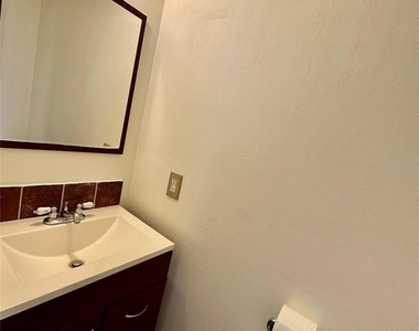 1414 Diamond Brook Drive - Photo Thumbnail 19