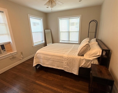 4308 Leeland Street - Photo Thumbnail 8
