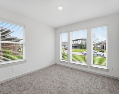 6814 Bradford Terrace Road - Photo Thumbnail 20