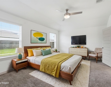 6814 Bradford Terrace Road - Photo Thumbnail 15