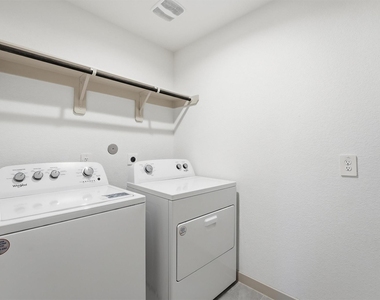 6814 Bradford Terrace Road - Photo Thumbnail 25