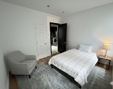 4 West 108th Street - Photo Thumbnail 3