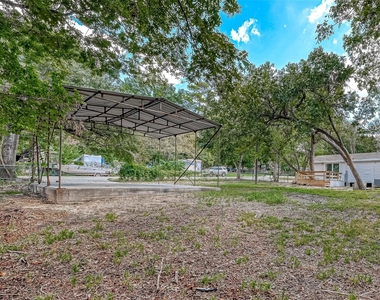 10694 Pine Street - Photo Thumbnail 17