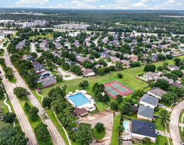 1007 Brannon Park Lane - Photo Thumbnail 48