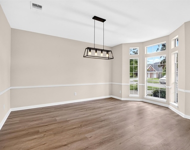 1007 Brannon Park Lane - Photo Thumbnail 6