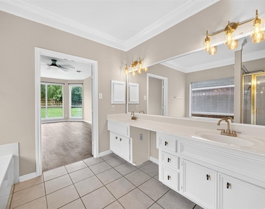 1007 Brannon Park Lane - Photo Thumbnail 23