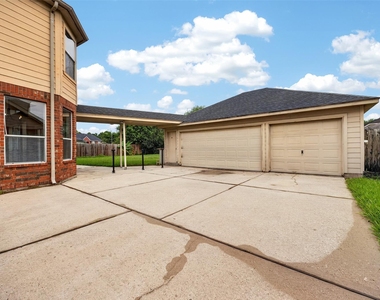 1007 Brannon Park Lane - Photo Thumbnail 43