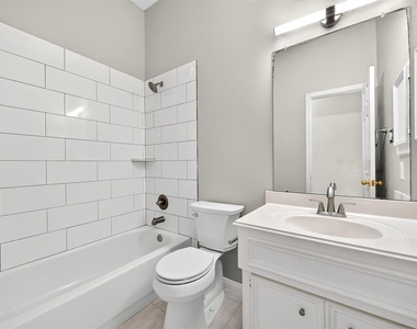 1007 Brannon Park Lane - Photo Thumbnail 33