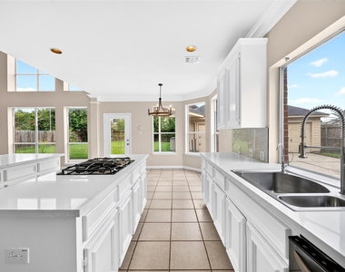 1007 Brannon Park Lane - Photo Thumbnail 16