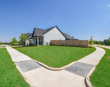 4623 Cold Stream Court - Photo Thumbnail 3