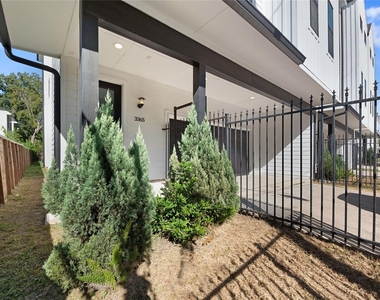 3365 Daphne Street - Photo Thumbnail 25