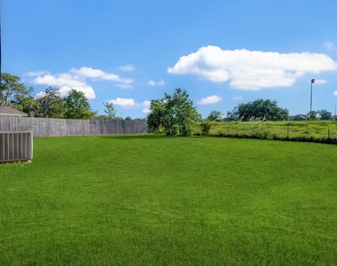 131 Lakewood Drive - Photo Thumbnail 20