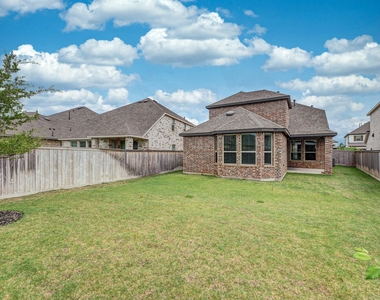 20938 Blooming Shrubs Court - Photo Thumbnail 34