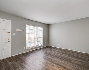 1713 Huldy Street - Photo Thumbnail 3