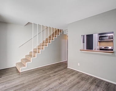 1713 Huldy Street - Photo Thumbnail 11