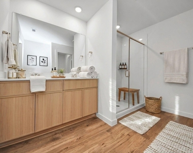 3538 Shearwater Street - Photo Thumbnail 11