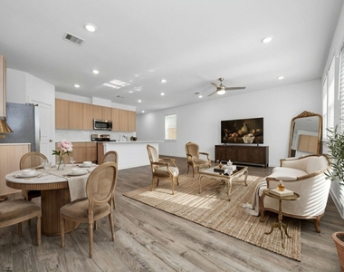 3538 Shearwater Street - Photo Thumbnail 2
