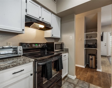 8055 Cambridge Street - Photo Thumbnail 11