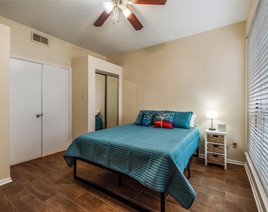 8055 Cambridge Street - Photo Thumbnail 17