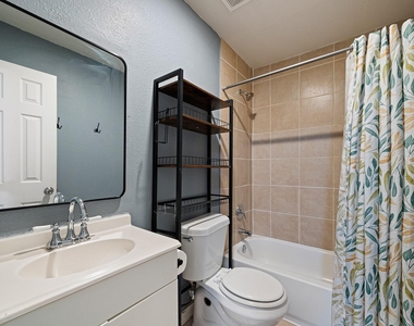 7815 Harding Street - Photo Thumbnail 17