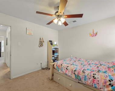 44 Parkway Place - Photo Thumbnail 35