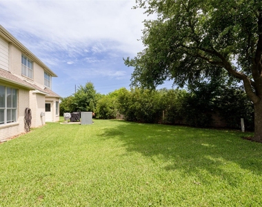 44 Parkway Place - Photo Thumbnail 41