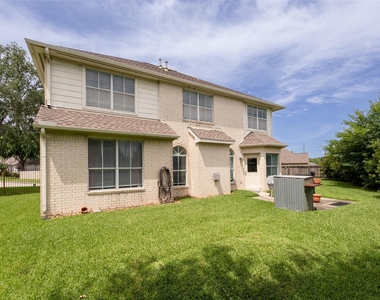 44 Parkway Place - Photo Thumbnail 40