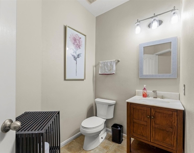 44 Parkway Place - Photo Thumbnail 22