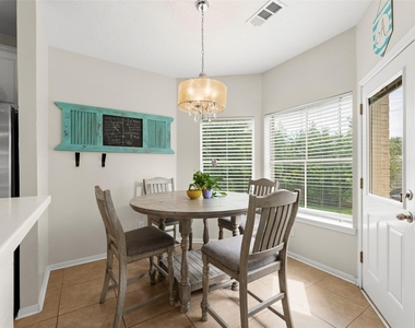 44 Parkway Place - Photo Thumbnail 8