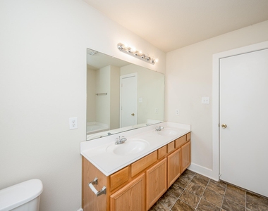5839 Sonoma Ridge - Photo Thumbnail 28