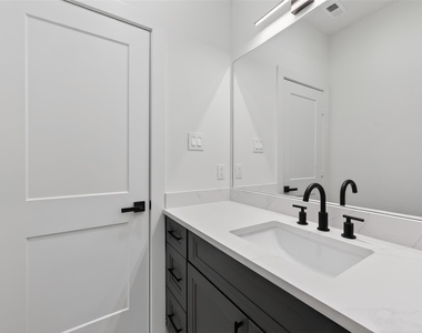 955 Highland Light Lane - Photo Thumbnail 27